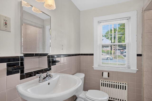 122 Maple Street, Norwood, MA 02062