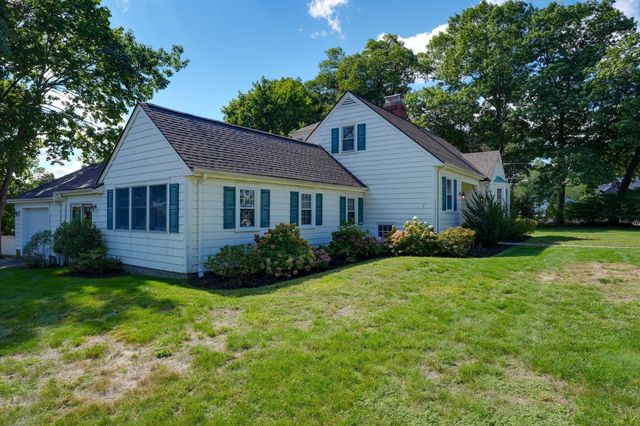 122 Maple Street, Norwood, MA 02062