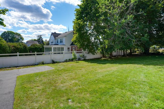122 Maple Street, Norwood, MA 02062