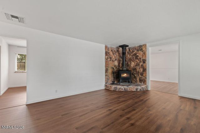 2404 Michael Drive, Carson City, NV 89703