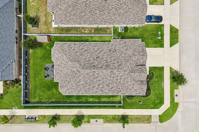 6016 Mapleshade Way, Aubrey, TX 76227
