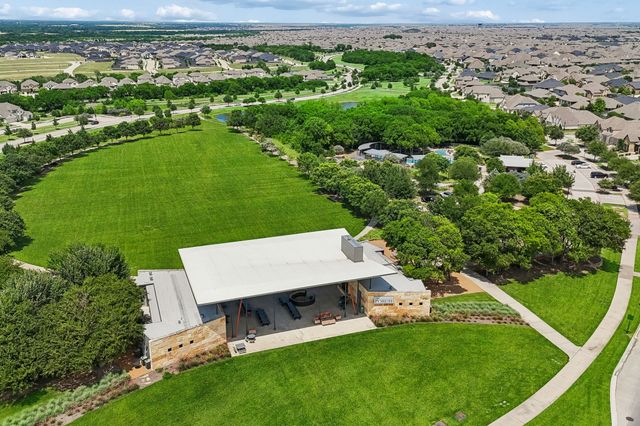 6016 Mapleshade Way, Aubrey, TX 76227