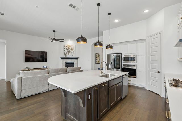 6016 Mapleshade Way, Aubrey, TX 76227