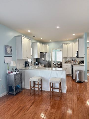 6245 HAYFIELD Circle, Erie, PA 16509