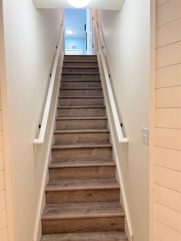 6245 HAYFIELD Circle, Erie, PA 16509