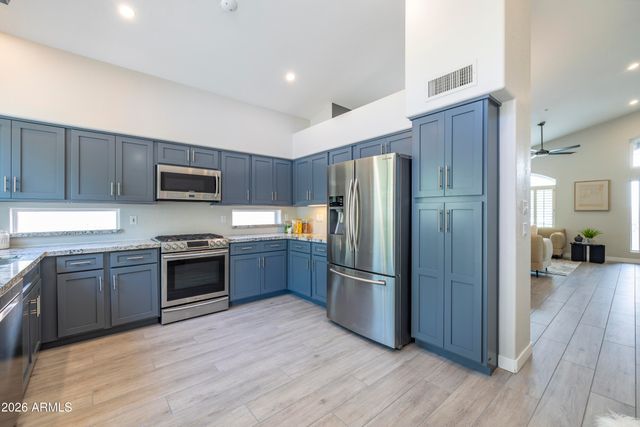 11844 E PURDUE Avenue, Scottsdale, AZ 85259