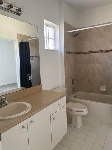 5024 SE Mariner Garden Circle, Stuart, FL 34997