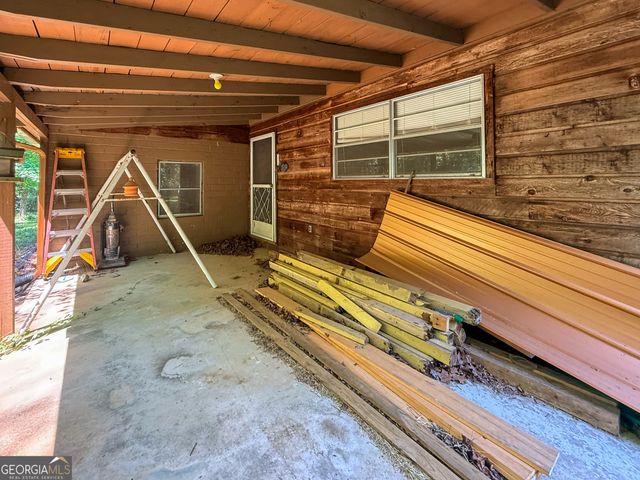 3 Derby Lane, Cleveland, GA 30528