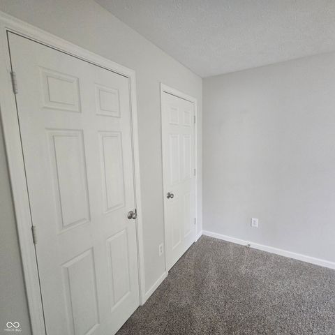 5870 Mill Oak Drive, Noblesville, IN 46062