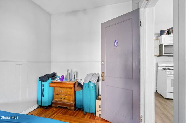 693 State Street, Albany, NY 12203