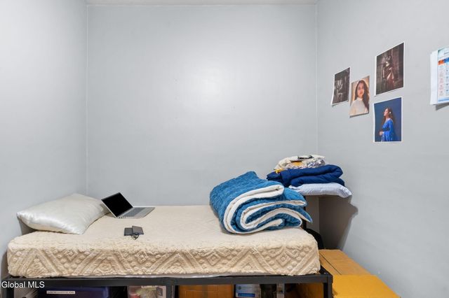 693 State Street, Albany, NY 12203