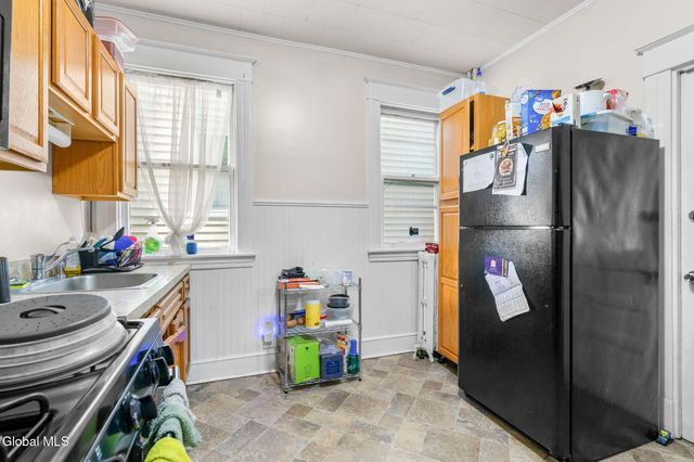 693 State Street, Albany, NY 12203