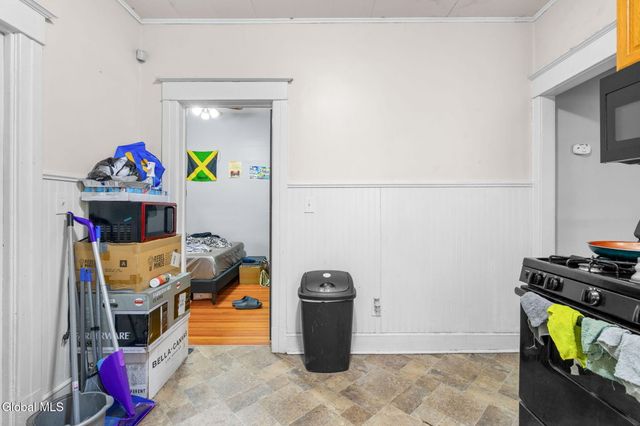 693 State Street, Albany, NY 12203