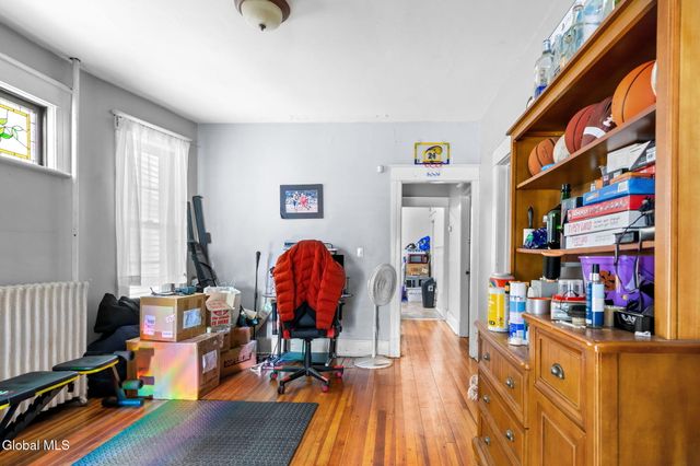 693 State Street, Albany, NY 12203