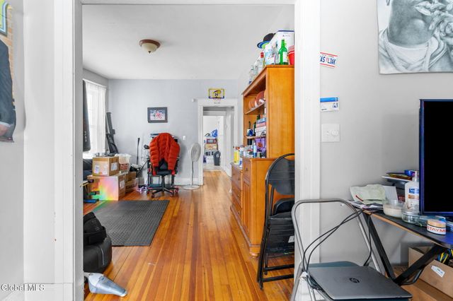 693 State Street, Albany, NY 12203