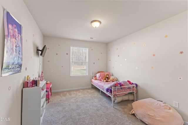 507 E Waycliff Road, Henderson, NC 27537