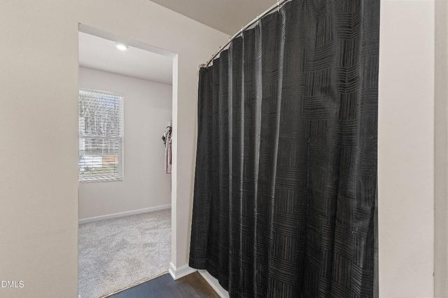 507 E Waycliff Road, Henderson, NC 27537