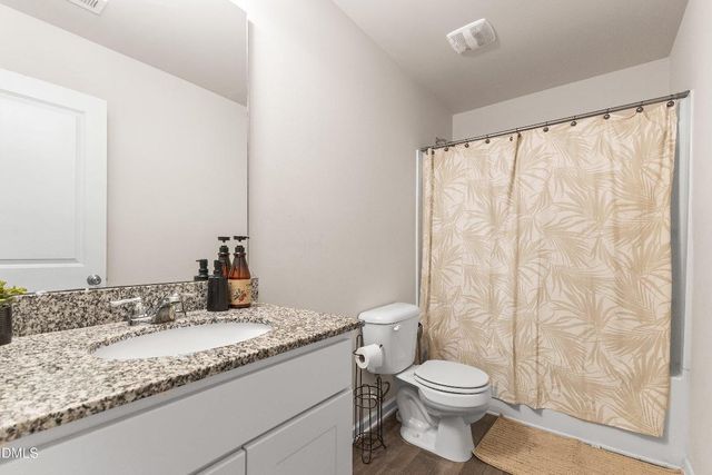 507 E Waycliff Road, Henderson, NC 27537