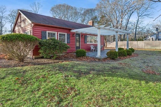 1850 Sterling Road, Cutchogue, NY 11935