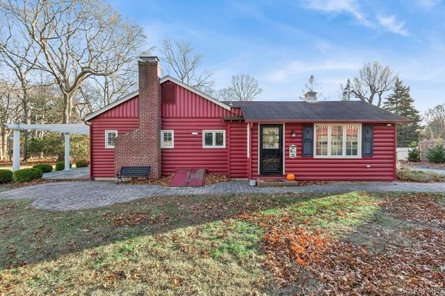 1850 Sterling Road, Cutchogue, NY 11935