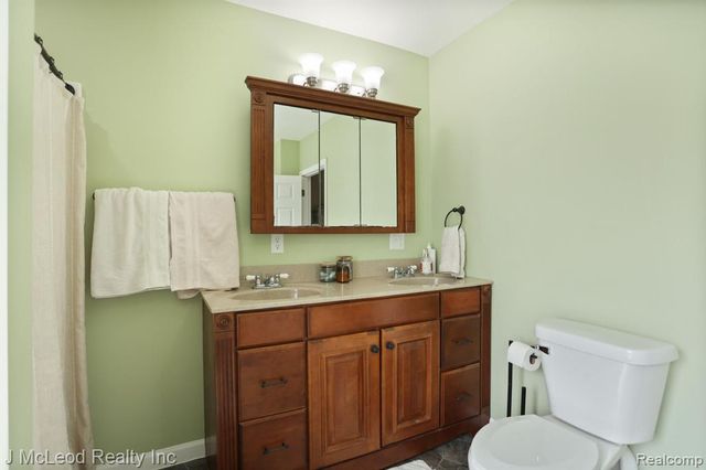 3301 Hanlin Road, Millington, MI 48746