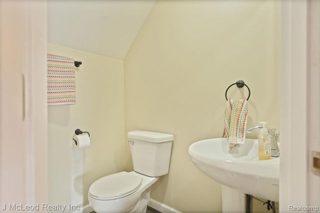 3301 Hanlin Road, Millington, MI 48746