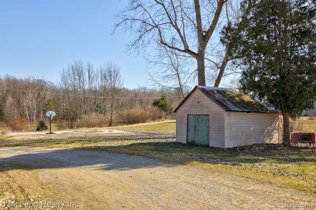 3301 Hanlin Road, Millington, MI 48746