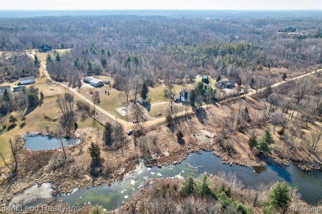 3301 Hanlin Road, Millington, MI 48746