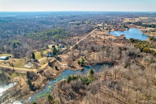 3301 Hanlin Road, Millington, MI 48746