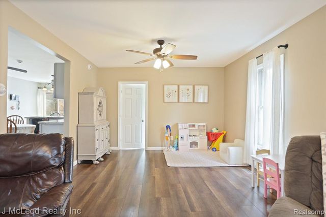 3301 Hanlin Road, Millington, MI 48746