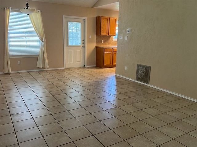 5926 Community Dr, Corpus Christi, TX 78412