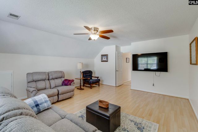 112 Hunters Ridge Drive, Lexington, SC 29072