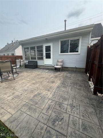 3741 Argonne Street, Mogadore, OH 44260
