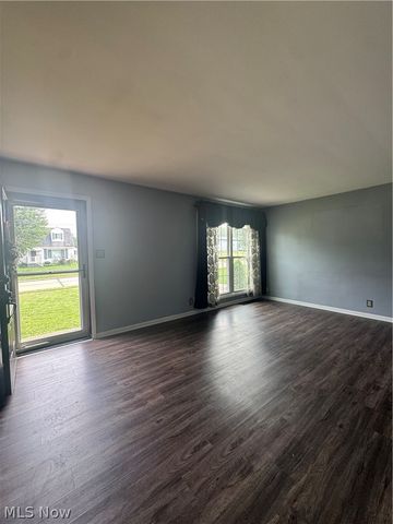 3741 Argonne Street, Mogadore, OH 44260