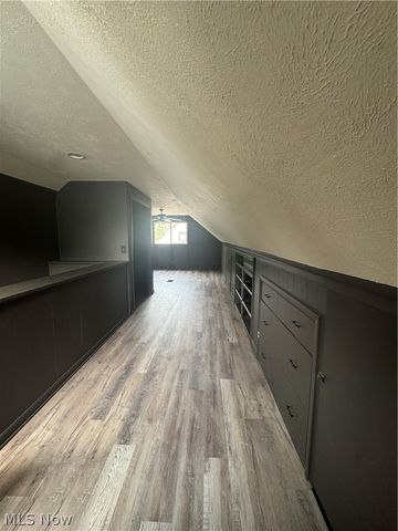 3741 Argonne Street, Mogadore, OH 44260