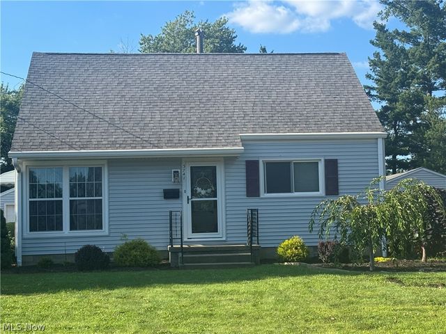 3741 Argonne Street, Mogadore, OH 44260