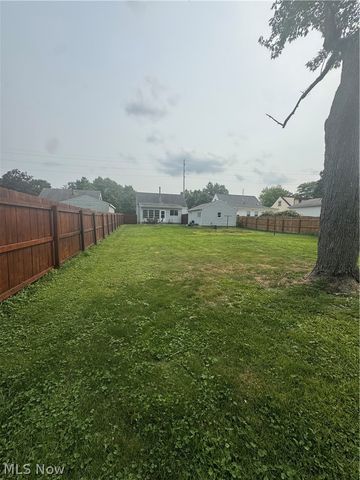 3741 Argonne Street, Mogadore, OH 44260