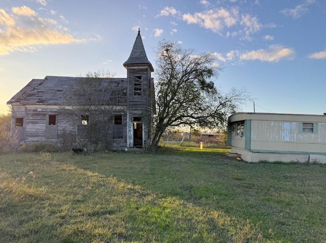 485 W Brook ST, Bartlett, TX 76511