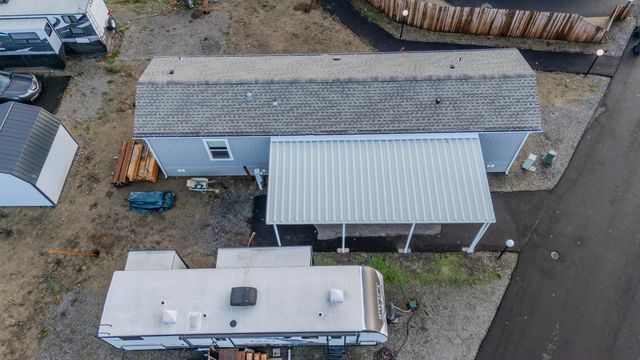 4074 S Pacific Hwy Highway 10, Medford, OR 97501