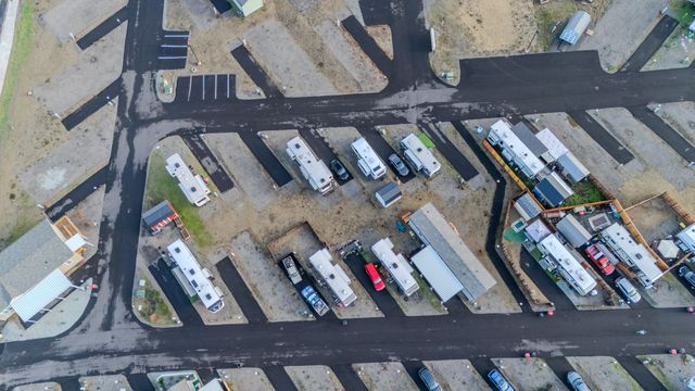 4074 S Pacific Hwy Highway 10, Medford, OR 97501