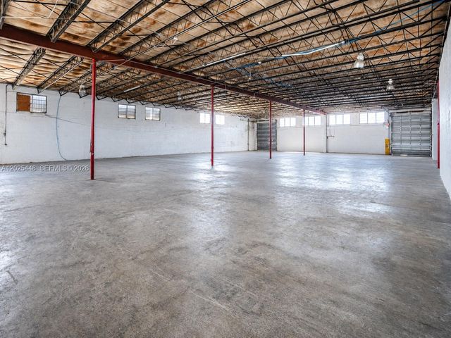 455 E 10th Avenue, Hialeah, FL 33010