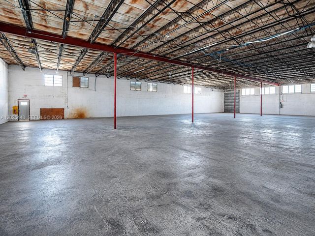 455 E 10th Avenue, Hialeah, FL 33010