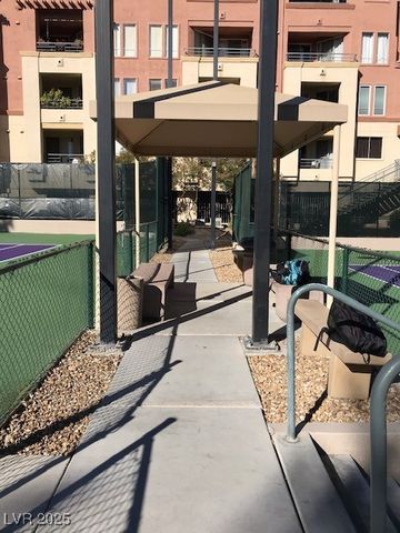 230 East FLAMINGO Road 236, Las Vegas, NV 89169