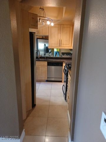 230 East FLAMINGO Road 236, Las Vegas, NV 89169