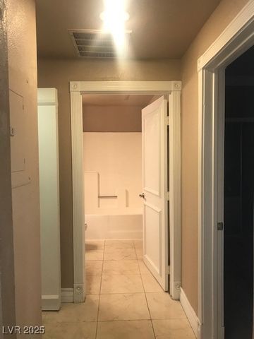 230 East FLAMINGO Road 236, Las Vegas, NV 89169