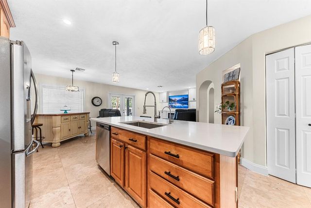 6567 Cindi Lane, Greenacres, FL 33467