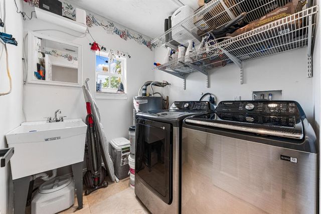 6567 Cindi Lane, Greenacres, FL 33467