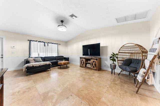 6567 Cindi Lane, Greenacres, FL 33467