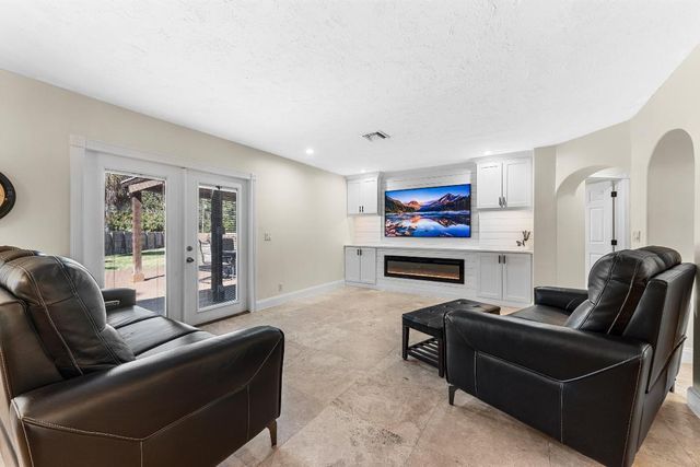 6567 Cindi Lane, Greenacres, FL 33467