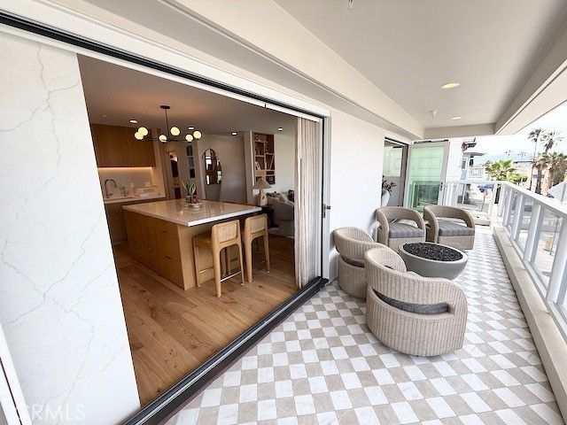 3302 Manhattan, Manhattan Beach, CA 90266